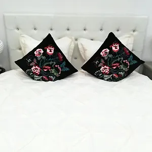 https://ultracentral-studio-for-4.bucharesthotelsnow.com