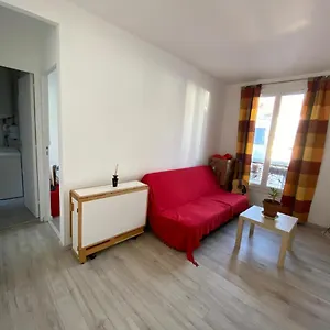Appartamento F2 - 18, Parigi