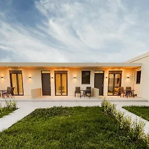 https://sweven-luxury-apartments.rethymnohotels.net